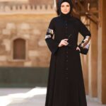 عبايه تركى واسعة بأزرار وترتر