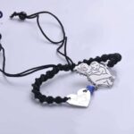 حظاظه فضة هاند ميد بعنوان ( بحبك يا أمي )