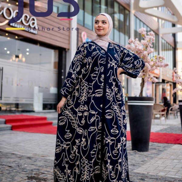 عباية خروج و استقبال بتصميم فريد ومميز