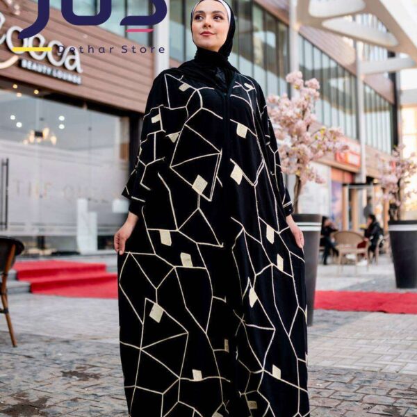 عباية خروج واستقبال بتصميم راقي